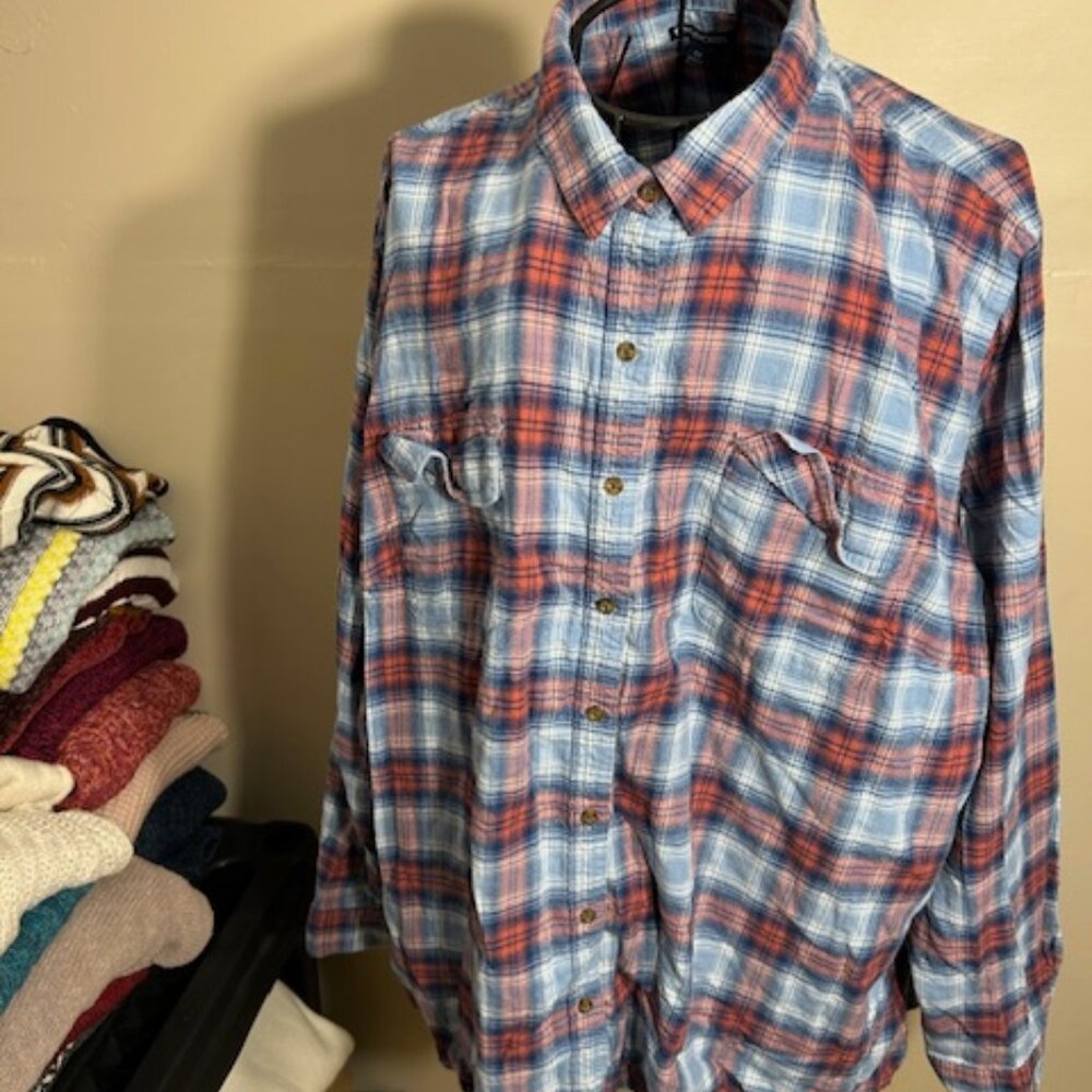 4x size  4 x womens shirt top plaid flannel blouse plus sized  blue button